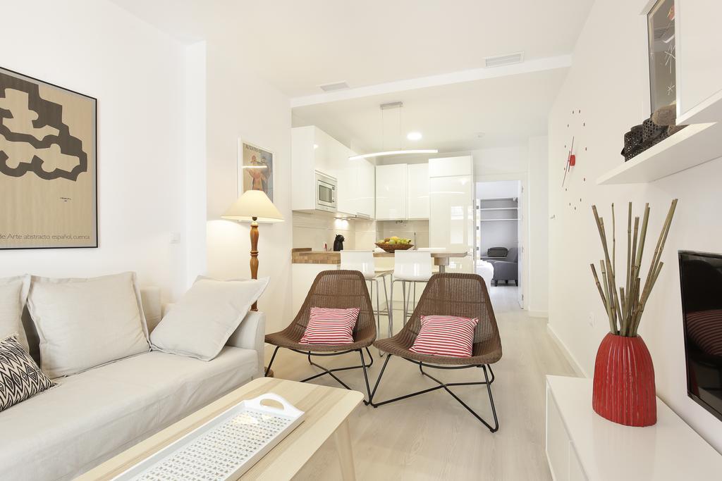 גרנדה Hi Room - Smart Apartments - Ac מראה חיצוני תמונה